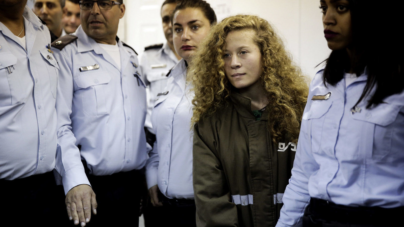 بازداشت عهد التمیمی برای سومین بار تمدید شد