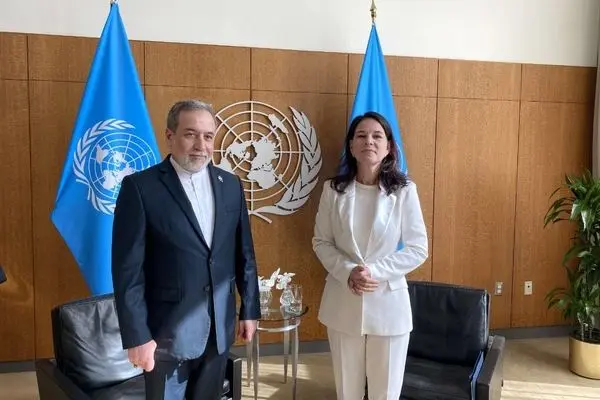 وزیر امور خارجه با رئیس مجمع عمومی سازمان ملل متحد دیدار کرد