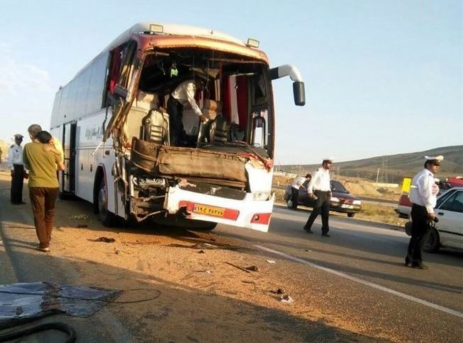 واژگونی یک دستگاه اتوبوس  در جاده چالوس