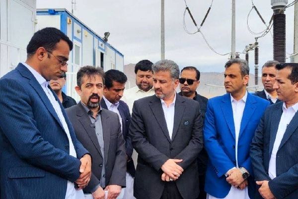 خط انتقال برق پهره- سراوان تا پیش از پایان سال جاری وارد مدار می‌شود