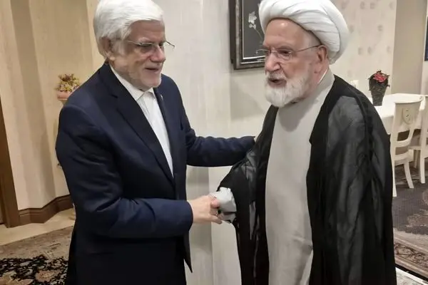 دیدار معاون اول رئیس‌جمهور با مهدی کروبی