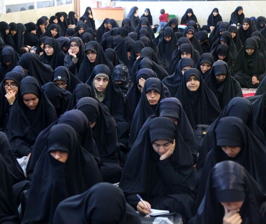 ثبت نام ۲۰۰ نفر در حوزه‌های علمیه خواهران استان مرکزی