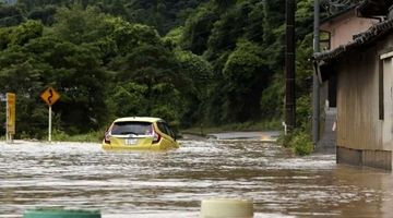  Floods in Japan left 1 dead and 7 missing