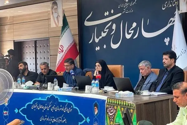 تاکید وزیر راه بر نقش وفاق مردمی در پیشرفت چهارمحال و بختیاری