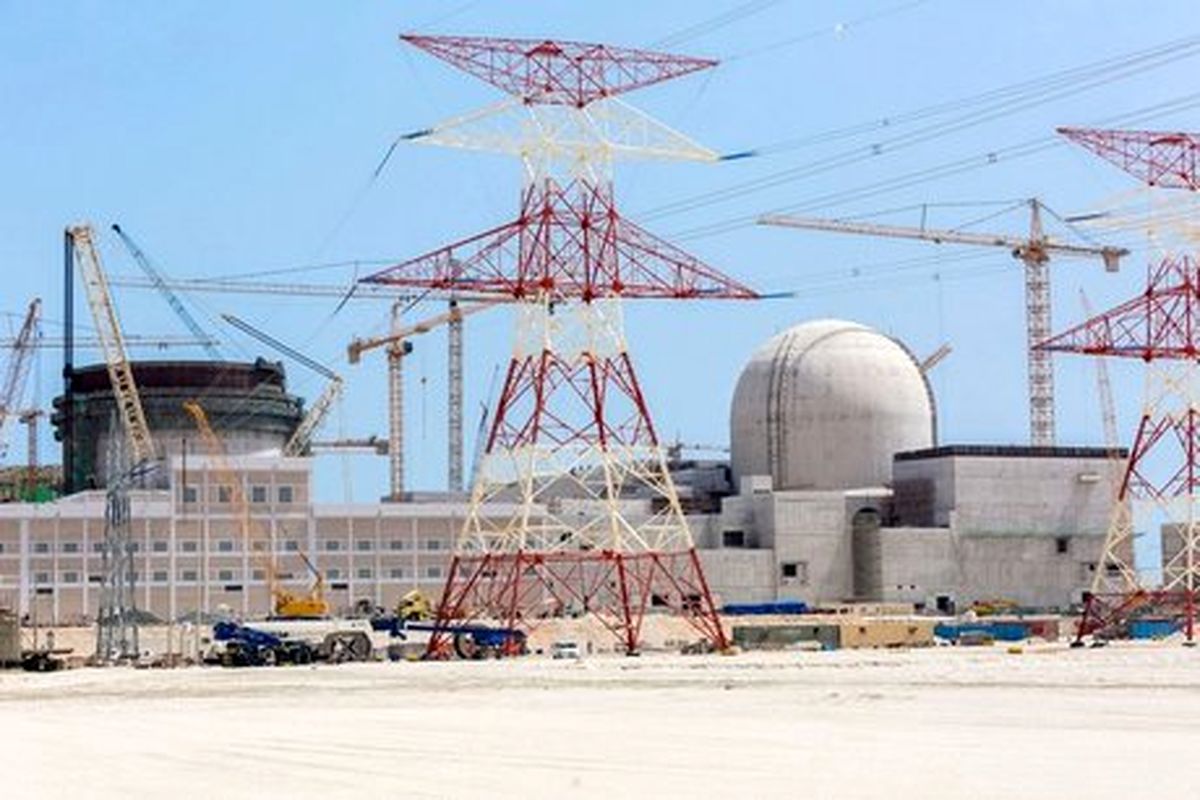 انتقال مجتمع‌های سوخت به اولین نیروگاه هسته‌ای امارات