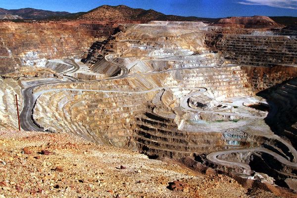 رقابت منفی معدنکاران برای ورود به صنعت فولاد