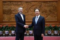 دیدار معاون سیاسی وزیر امور خارجه با همتای چینی در پکن