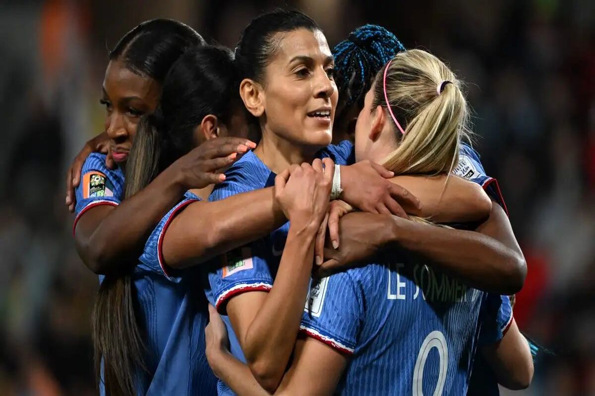 فرانسه و کلمبیا به یک‌چهارم نهایی جام‌جهانی فوتبال زنان رسیدند