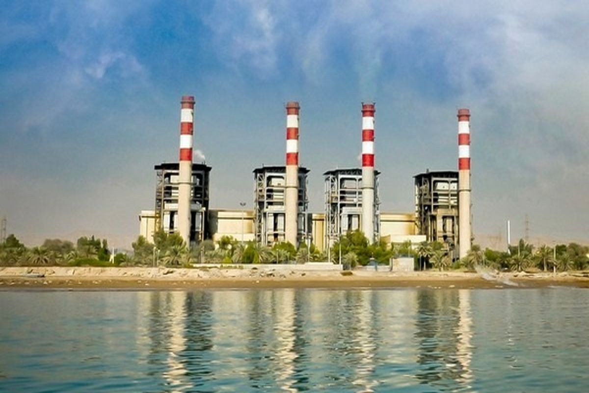 تولید بیش از دو میلیارد کیلووات‌ساعت انرژی در نیروگاه بندرعباس