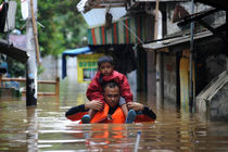 Floods in Jakarta left at least 5 killed