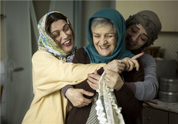 آبجی؛ مادر به یاد ماندنی دیگری را به سینمای ایران هدیه کرده است