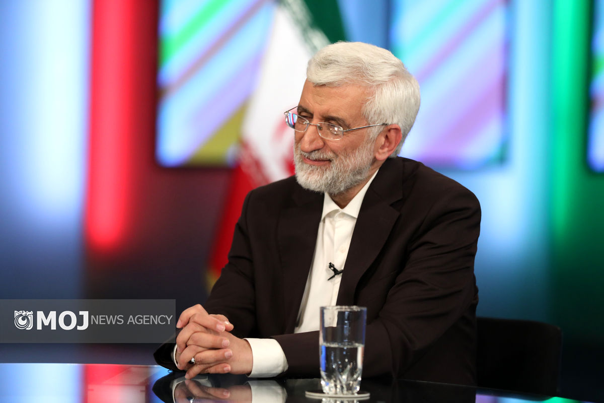 دفاع از حقوق ملت ایران باید اولین هدف در مذاکرات بین المللی باشد