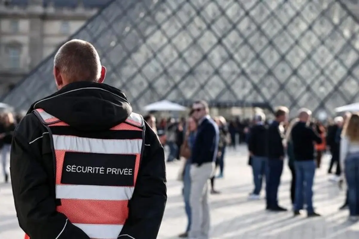 موزه لوور پاریس