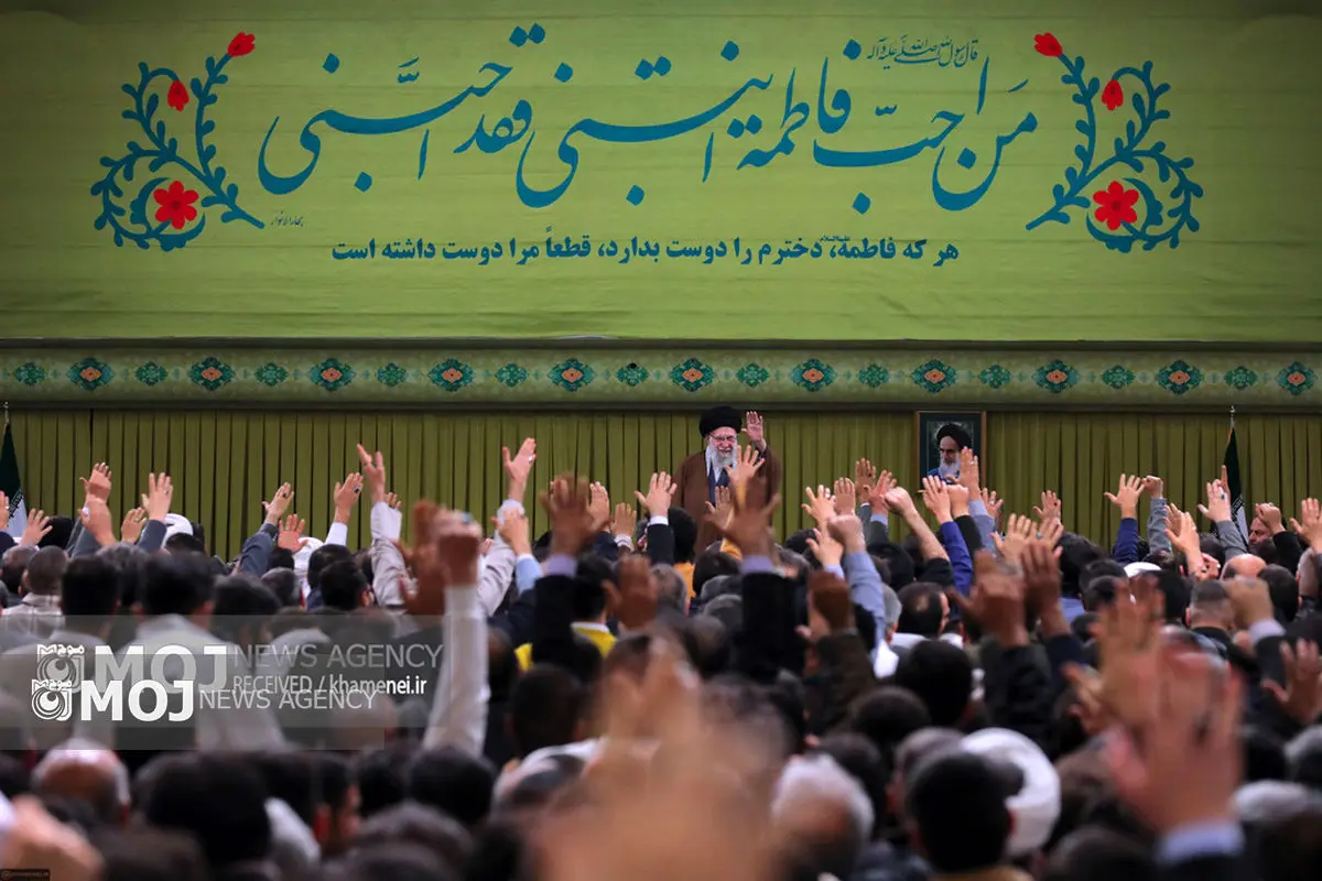 مراسم جشن میلاد حضرت زهرا سلام‌الله‌علیها در حسینیه امام خمینی(ره) با حضور رهبر انقلاب