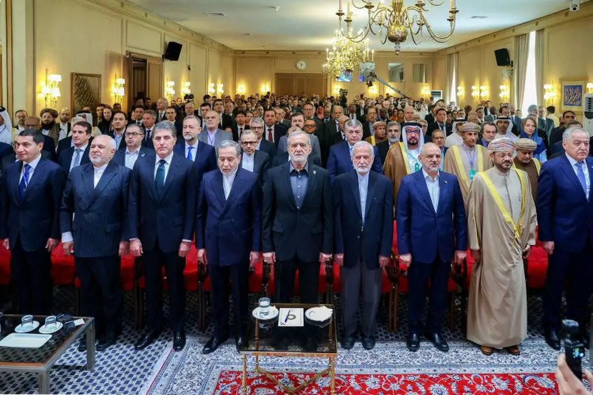 مجمع گفتوگوی تهران با حضور رئیسجمهور آغاز شد