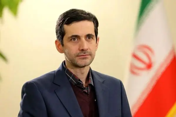 خبر استعفای وزیر راه‌ و شهرسازی کذب است