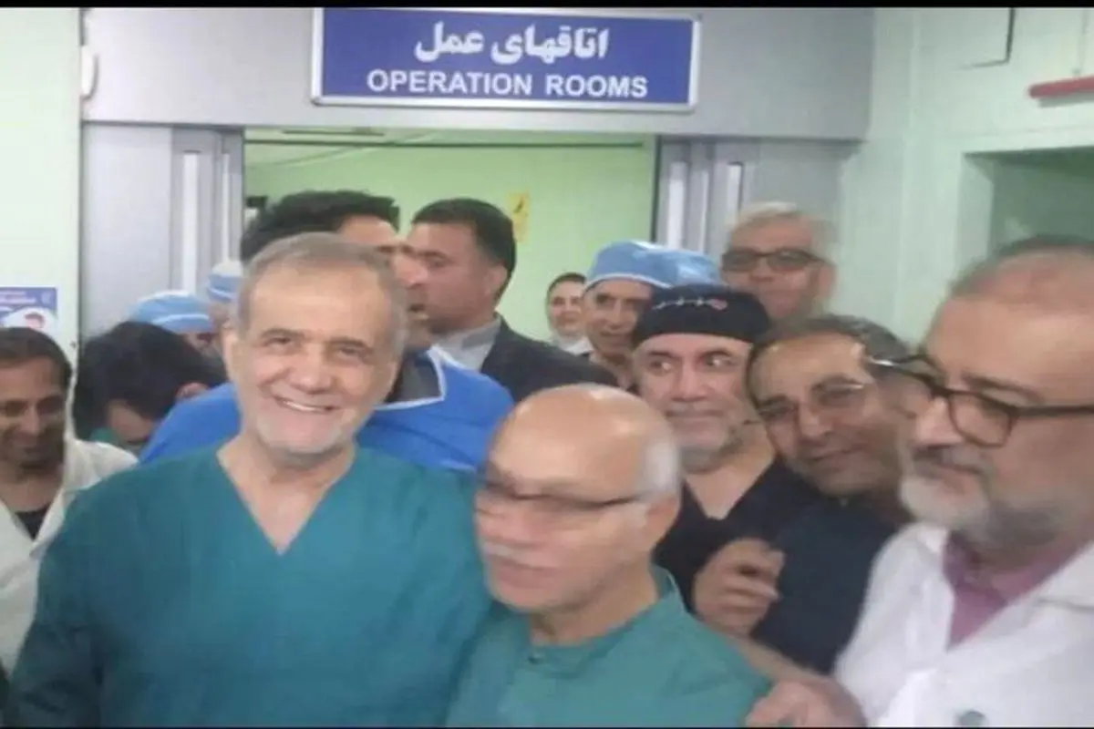 تیغ جراحی به دست رئیس جمهور افتاد