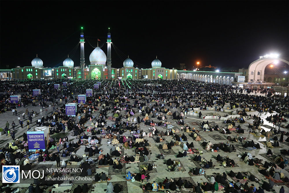 احیای شب بیست و یکم ماه مبارک رمضان در مسجد مقدس جمکران