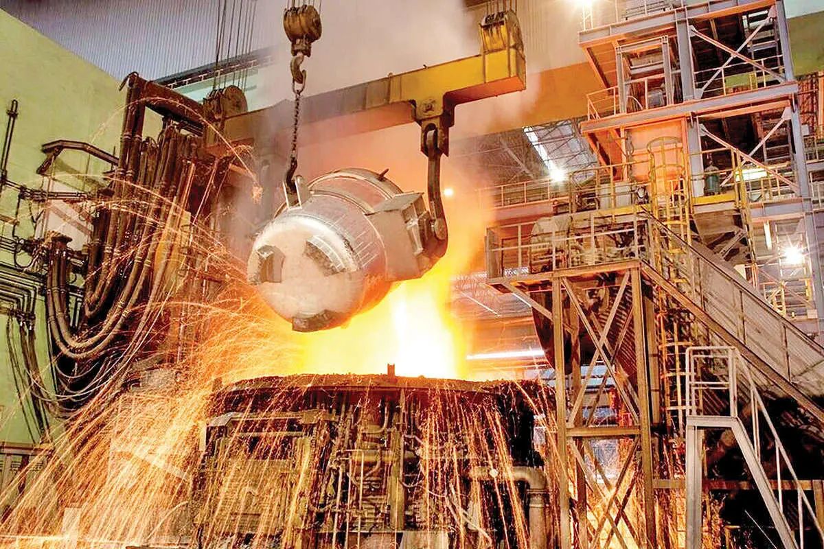 افت تولید و صادرات فولاد به دلیل محدودیت‌های بی‌سابقه برقی