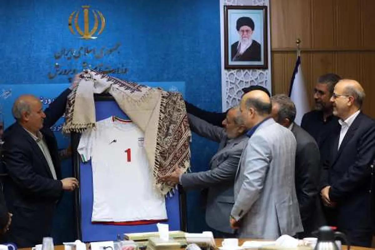 وزیر آموزش‌وپرورش