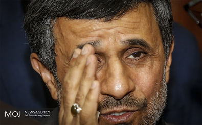 احمدی نژاد از رهبر معظم انقلاب تشکر کرد