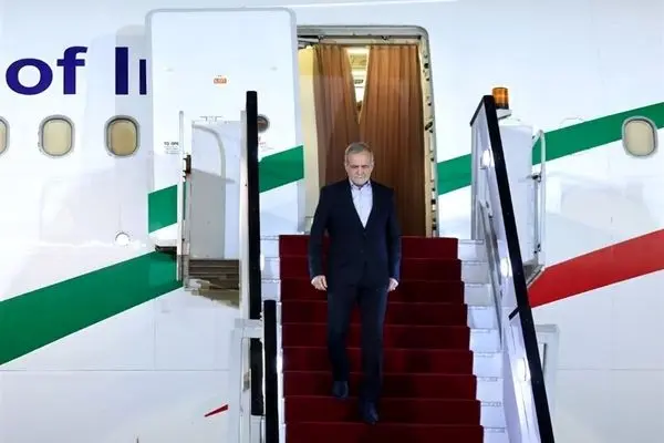 رئیس‌جمهور  وارد تهران شد