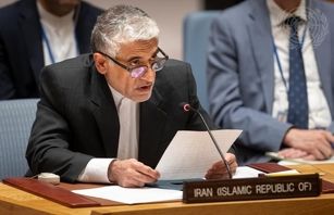نماینده آمریکا کوته‌فکرانه تجاوزات به یمن را با نشر اکاذیب علیه ایران سرپوش می‌گذارد