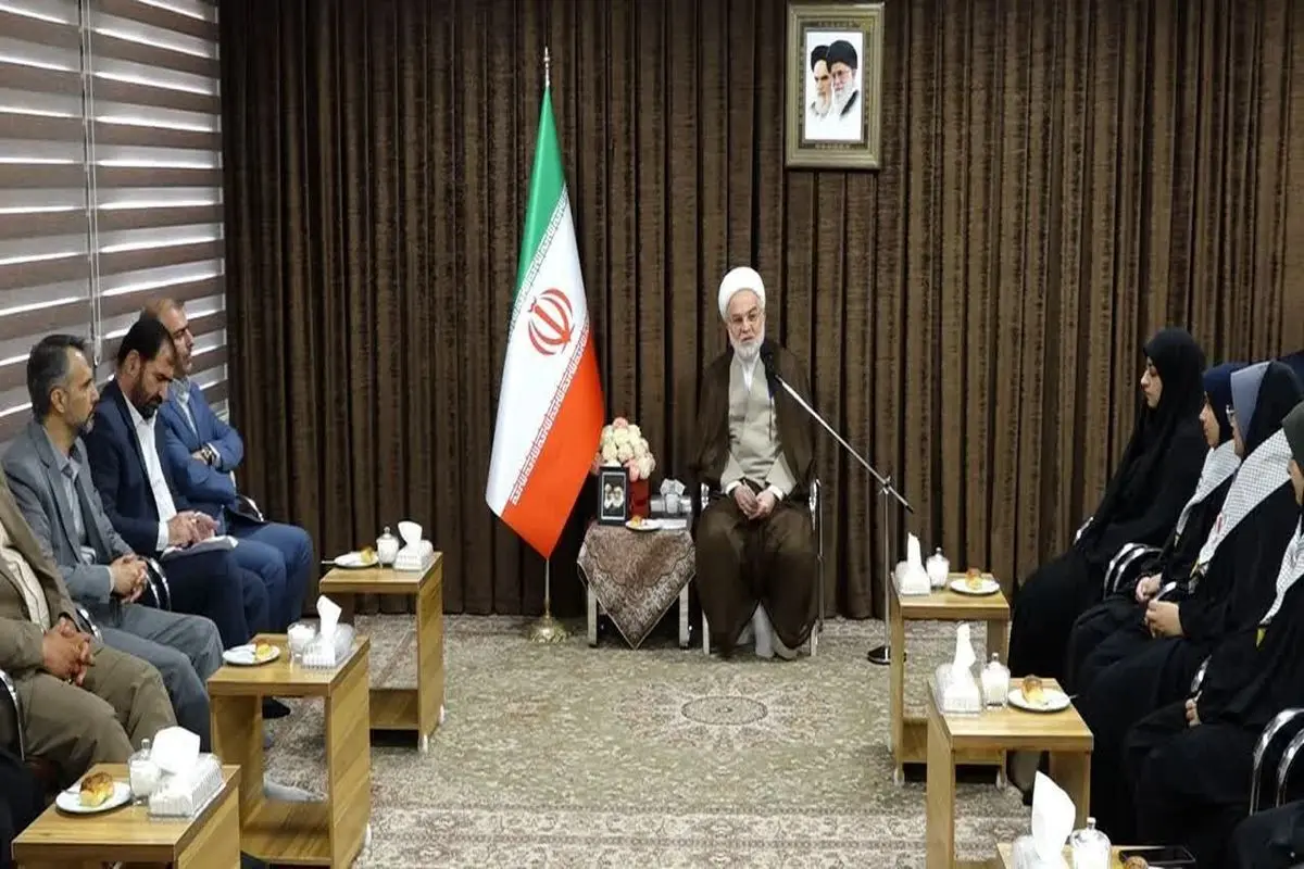 کردستان با عضویت ۵۰ هزار نفر عضو کتابخانه ، نشان از فقر مطالعه و کتابخوانی دارد