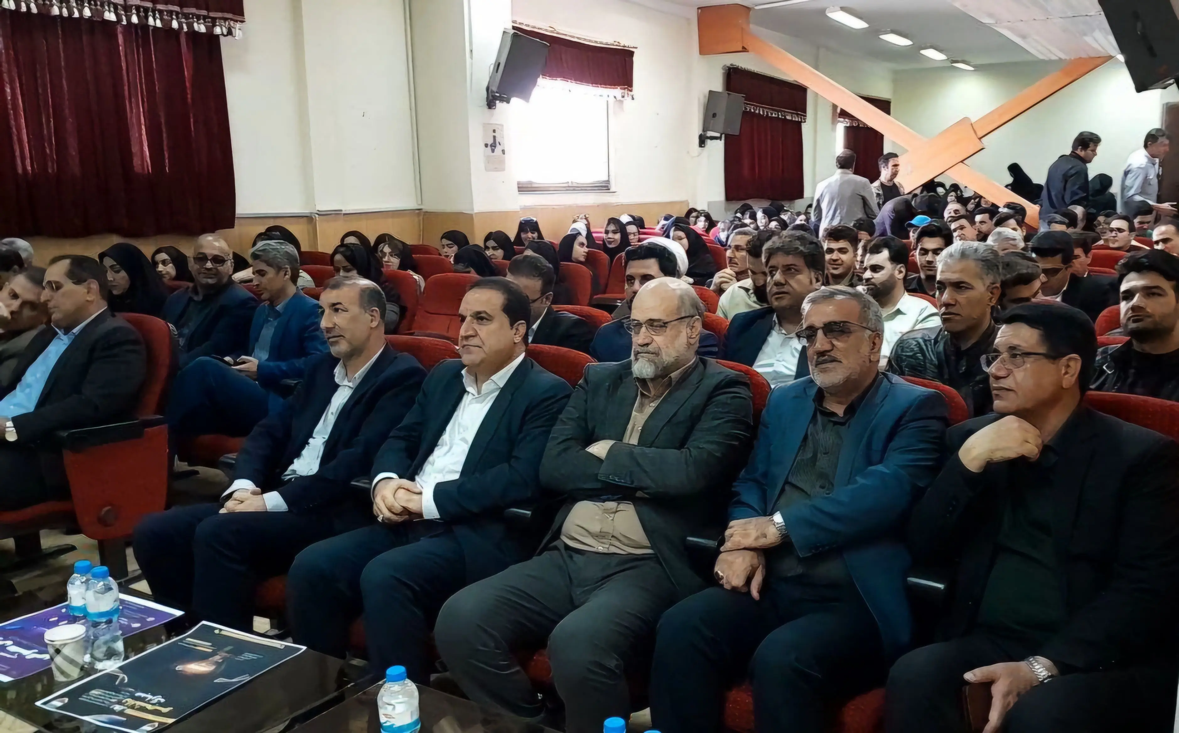 همه ظرفیت علمی دانشگاه در خدمت توسعه استان  