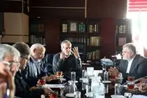 پزشکیان روند توسعه ریلی تهران را بررسی کرد
