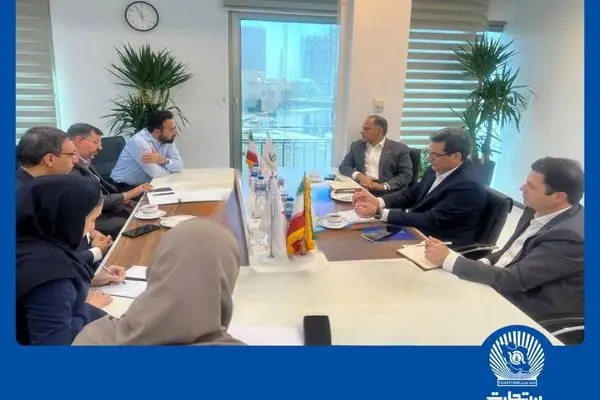 فصل جدید همکاری بانک تجارت با پتروپالایش کنگان کلید خورد
