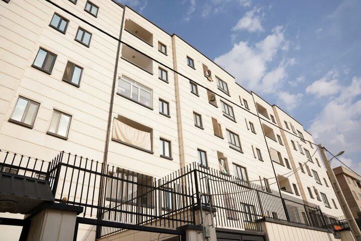 ۱۲ هزار واحد مسکونی در شهرکرد نیازمند هماهنگی جدی برای تکمیل و تحویل است