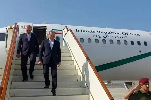 عراقچی به دعوت همتای فرانسوی راهی پاریس می‌شود