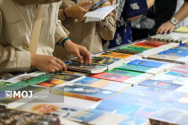 ایران با ۲۵۰ عنوان کتاب در نمایشگاه استانبول حاضر شد