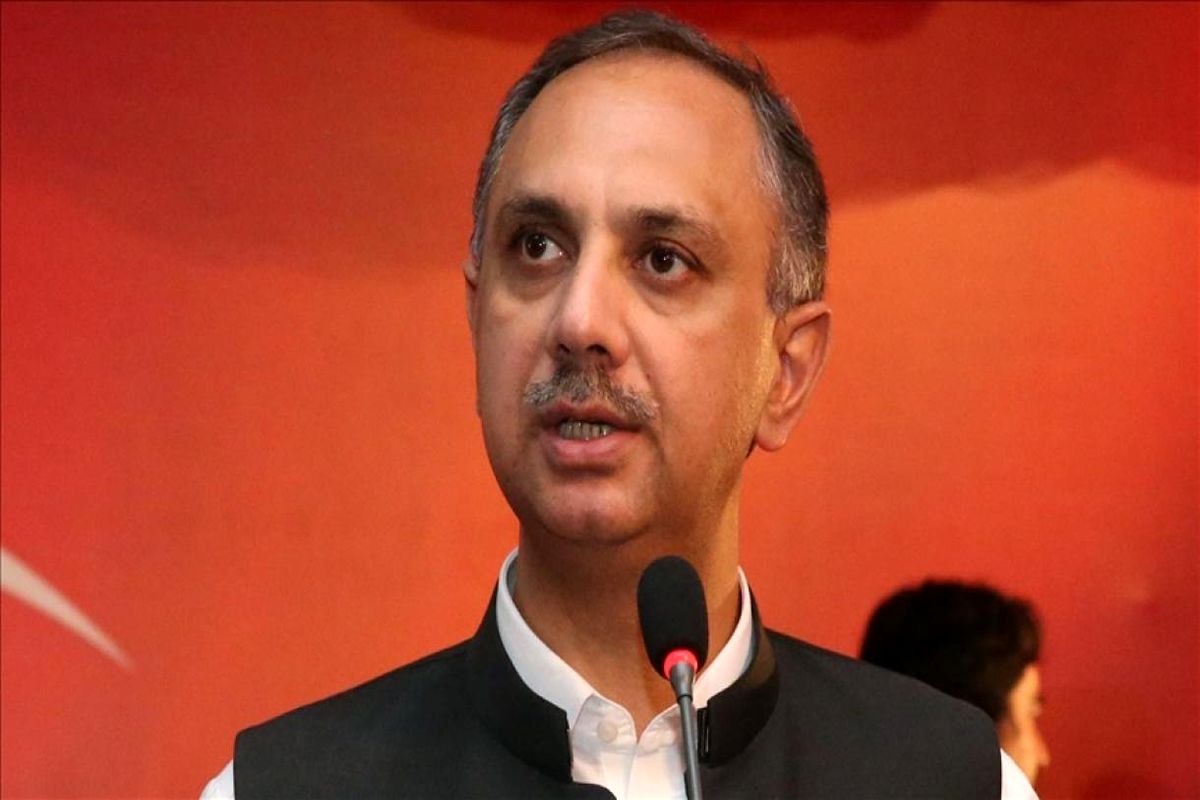 Omar Ayub introduced as Pakistan's PM nominee by Imran Khan