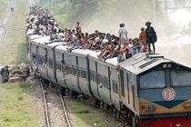 خروج قطار از ریل در بنگلادش، 5 کشته برجا گذاشت