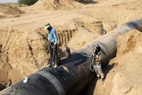 ظرفیت تأمین و انتقال آب در طرح آبرسانی غدیر افزایش یافت 