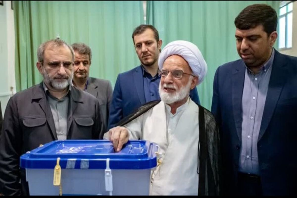 ملت ایران با شرکت در انتخابات حمایت قاطع خود از انقلاب اسلامی را به تصویر می‌کشد