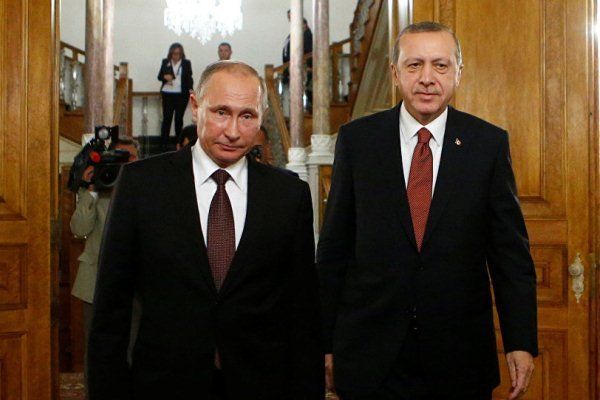 تاکید روسای جمهور روسیه و ترکیه بر حل تنش بین کشورهای عربی و قطر