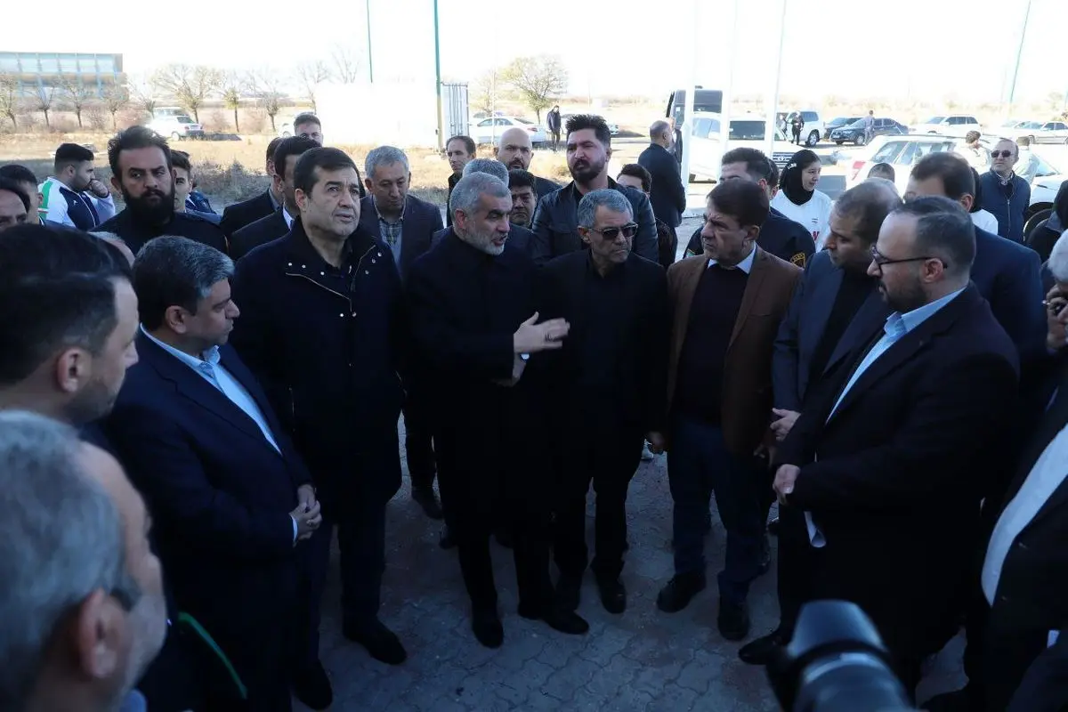 علی نیکزاد در جریان سفر وزیر ورزش به اردبیل
