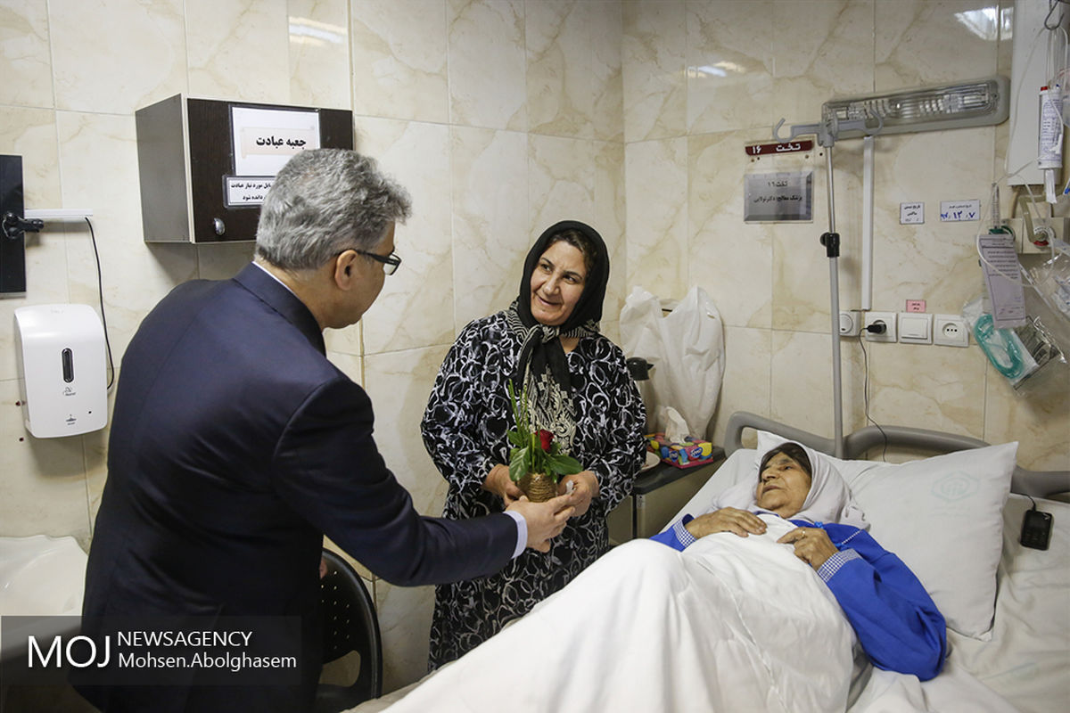 فعالیت شبانه روزی بیمارستان ضیایی اردکان در ایام عید