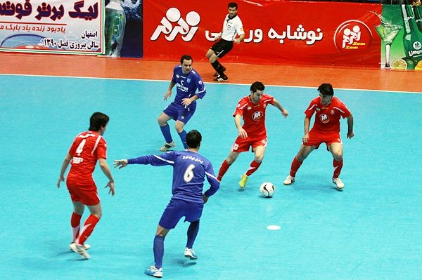 تیم فوتسال شهروند ساری در لیگ برتر استارت زد