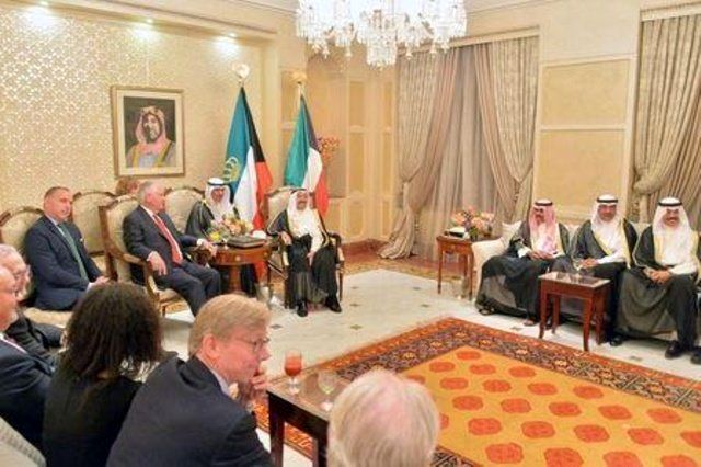 کویت، آمریکا و انگلیس خواهان مذاکره برای حل بحران قطر شدند