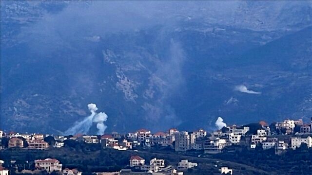 رژیم صهیونیستی شهرک مرزی لبنان را با بمب‌های فسفری هدف قرار داد