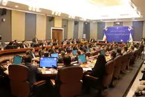  آمادگی دولت برای بازنگری آیین نامه‌های اجرایی جهت تسهیل امور و تقویت اختیارات مدیران عامل مناطق آزاد 