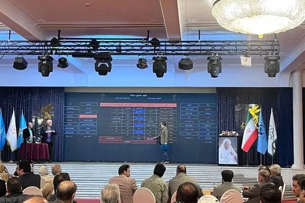 جشنواره فیلم فجر امسال با «صیاد» افتتاح می‌شود + جدول نمایش ها